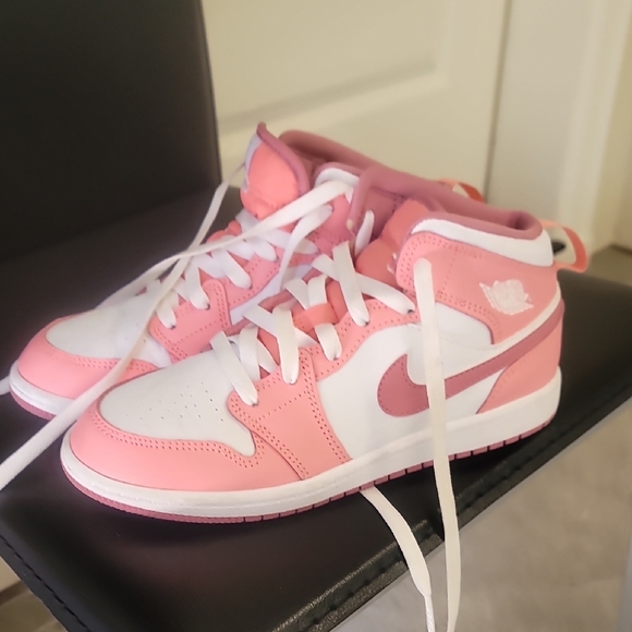 Nike Kids Pink and White High-Top Sneakers - Picture 5 of 7